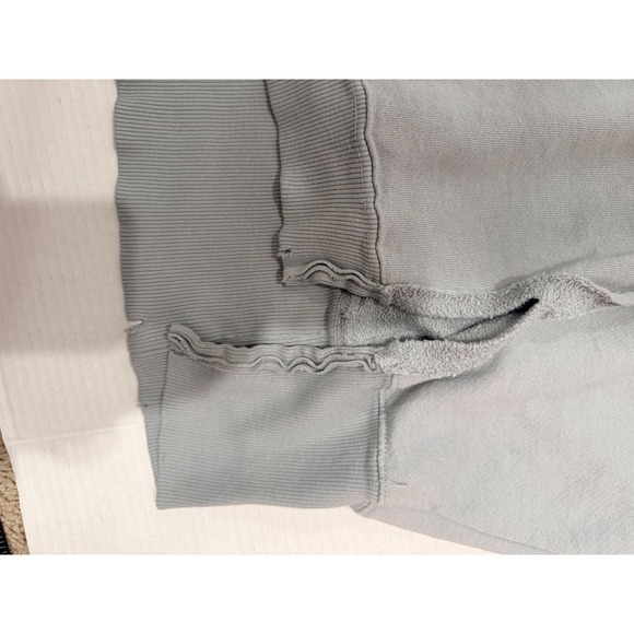 WE THE FREE Paris Graphic Sweatshirt Light Blue Distressed Medium - Picture 4 of 8